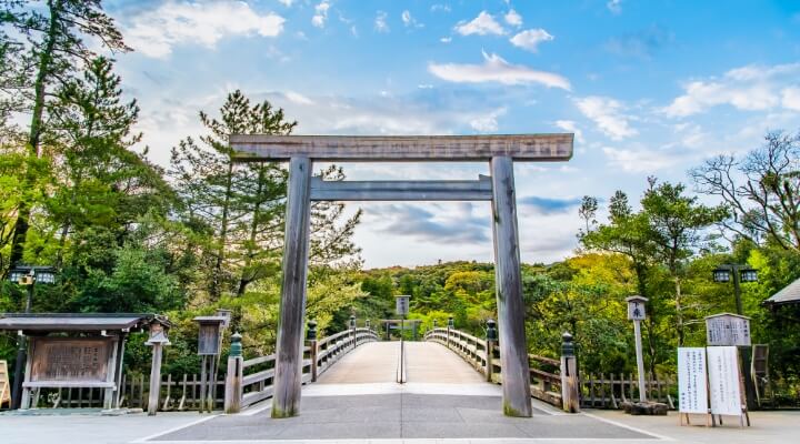 伊勢神宮の鳥居の写真