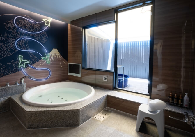 個室の室内風呂